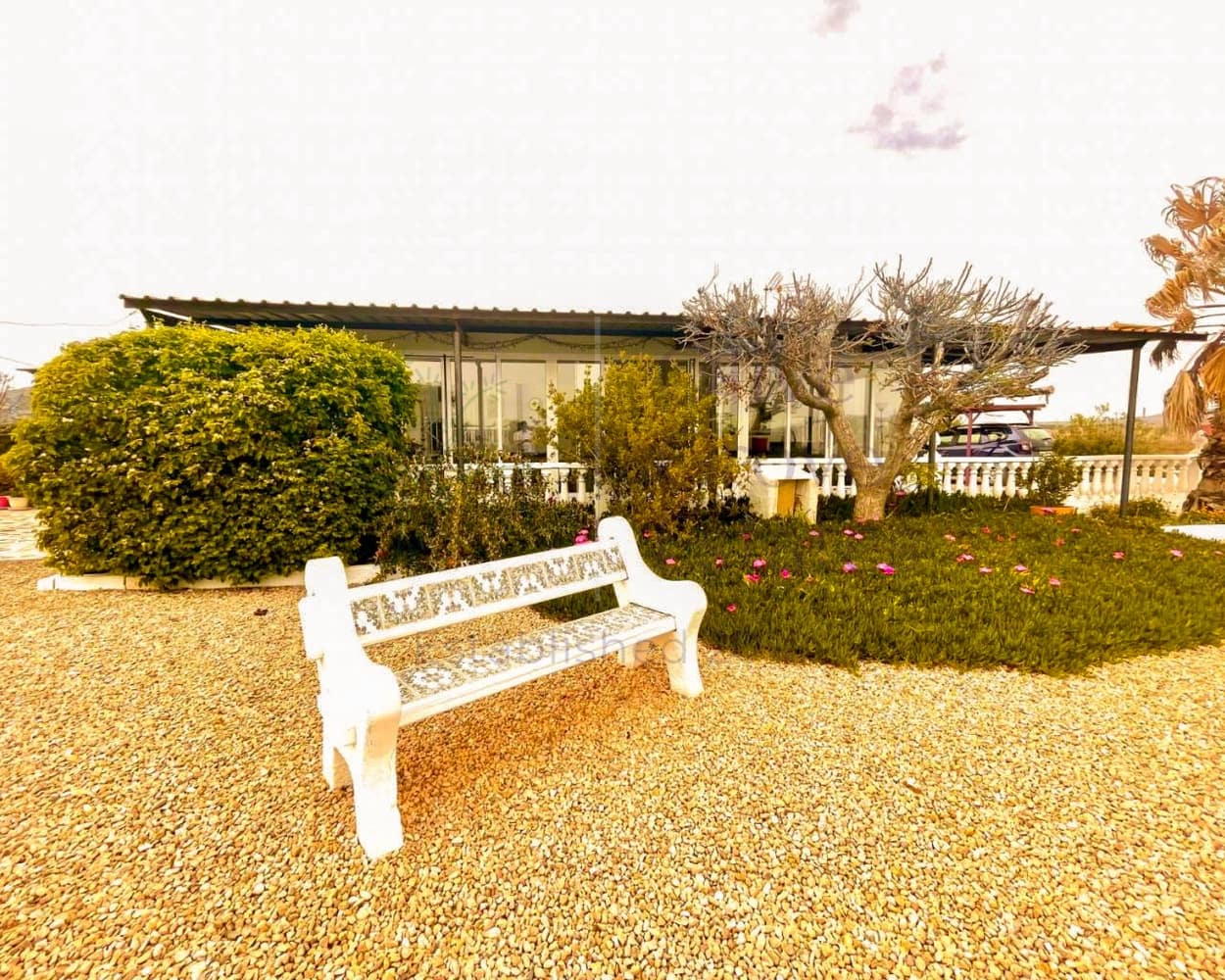 4 bedroom Villa for sale in Villena - € 229,950 (Ref: 8374586)