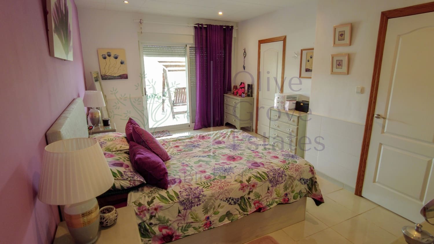 4 bedroom Villa for sale in Villena - € 229,950 (Ref: 8374586)