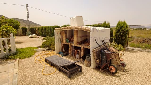 4 bedroom Villa for sale in Villena - € 229,950 (Ref: 8374586)