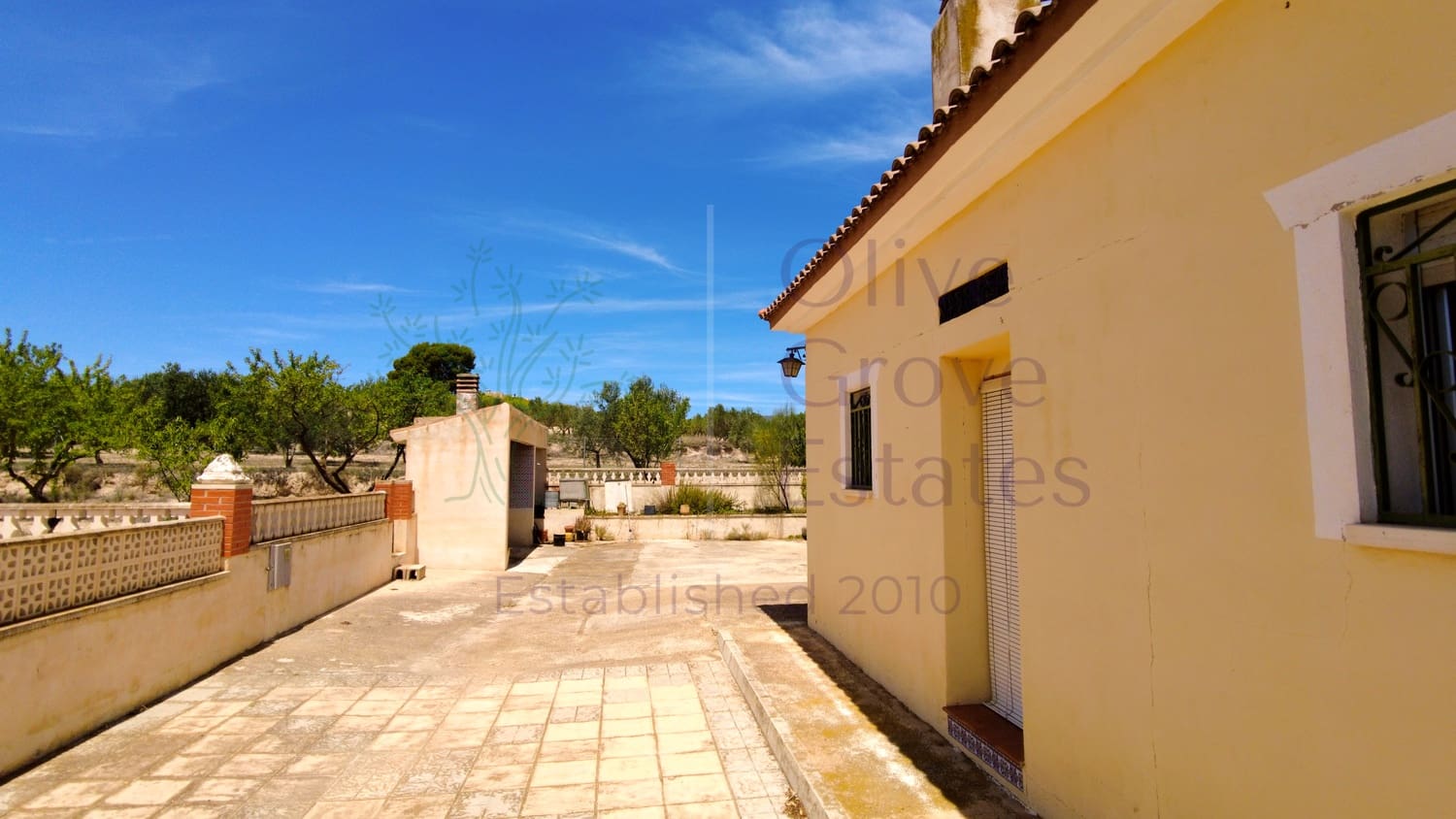 4 chambre Villa/Maison à vendre à Castalla avec garage - 349 950 € (Ref: 8408753)