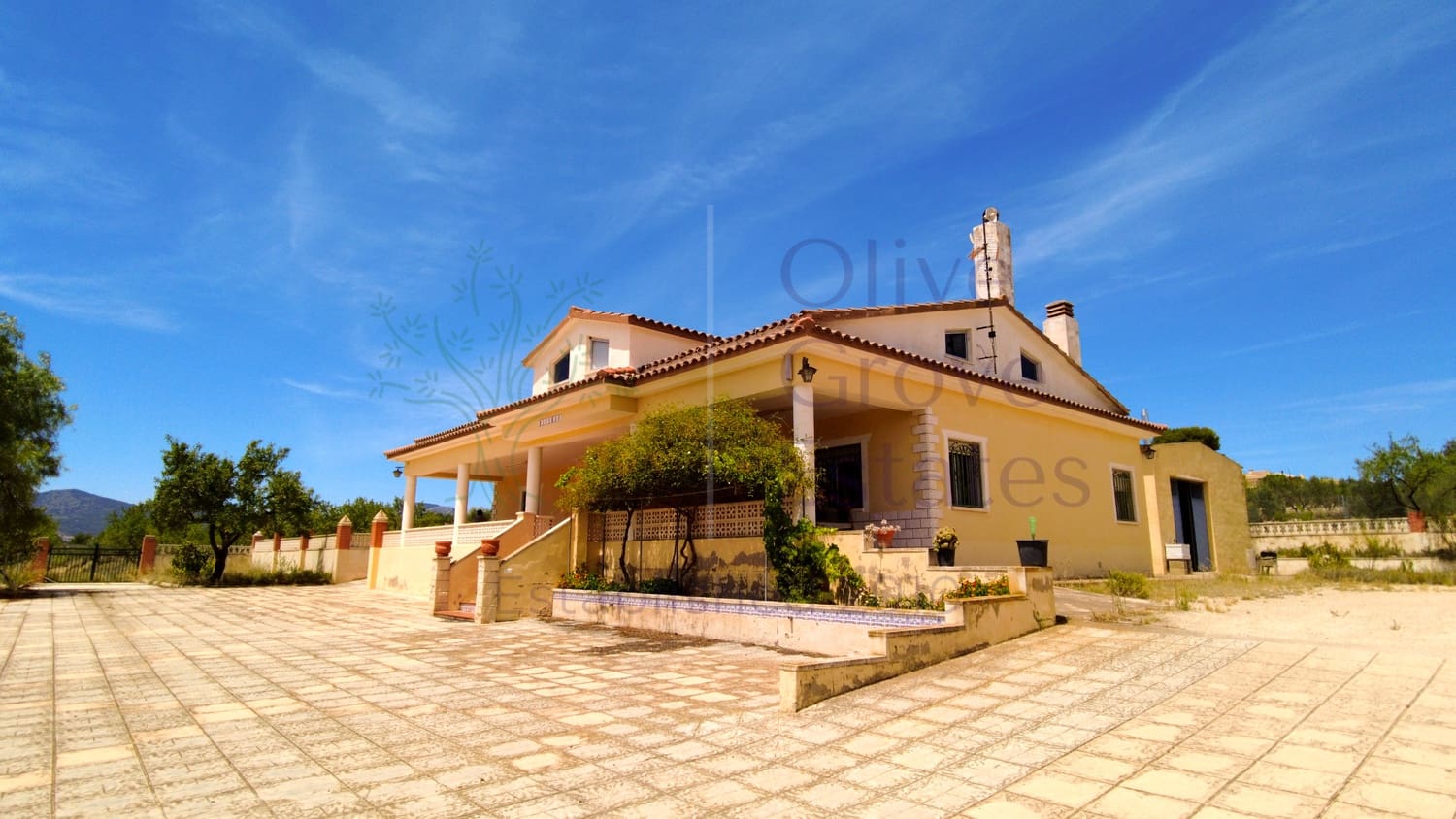 4 chambre Villa/Maison à vendre à Castalla avec garage - 349 950 € (Ref: 8408753)