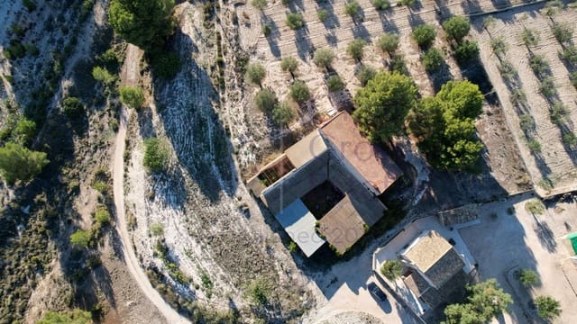 2 bedroom Finca/Country House for sale in Castalla - € 399,950 (Ref: 8412003)