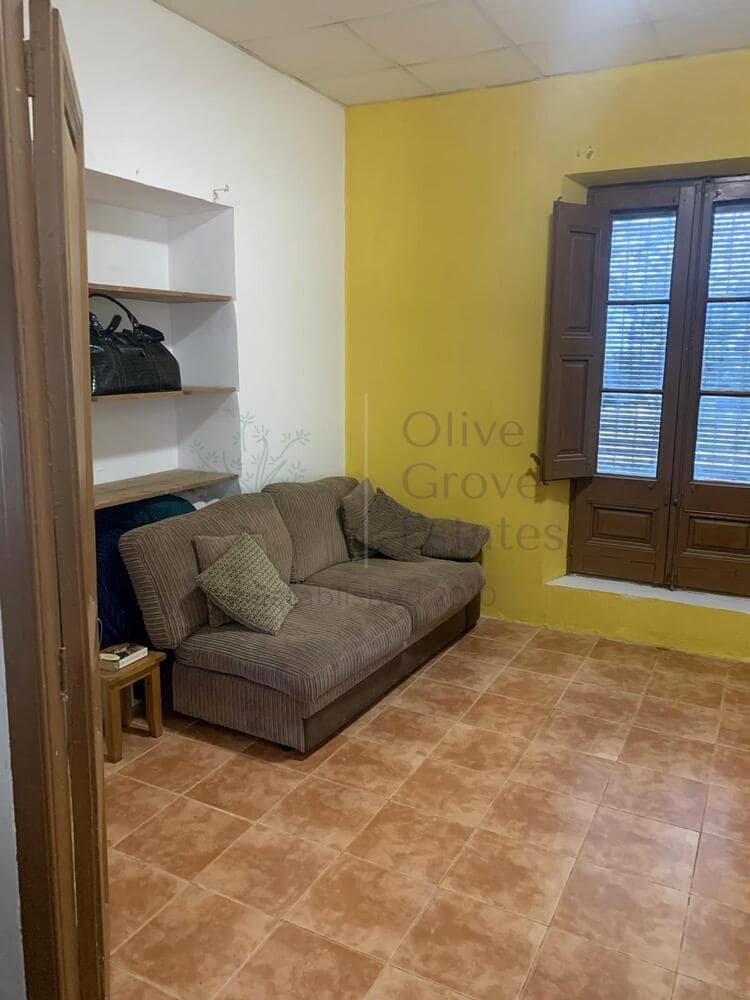 4 soveværelse Villa til salg i Almansa - € 179.950 (Ref: 8420875)