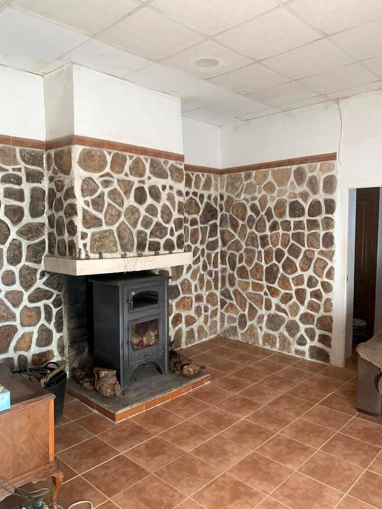 4 soveværelse Villa til salg i Almansa - € 179.950 (Ref: 8420875)