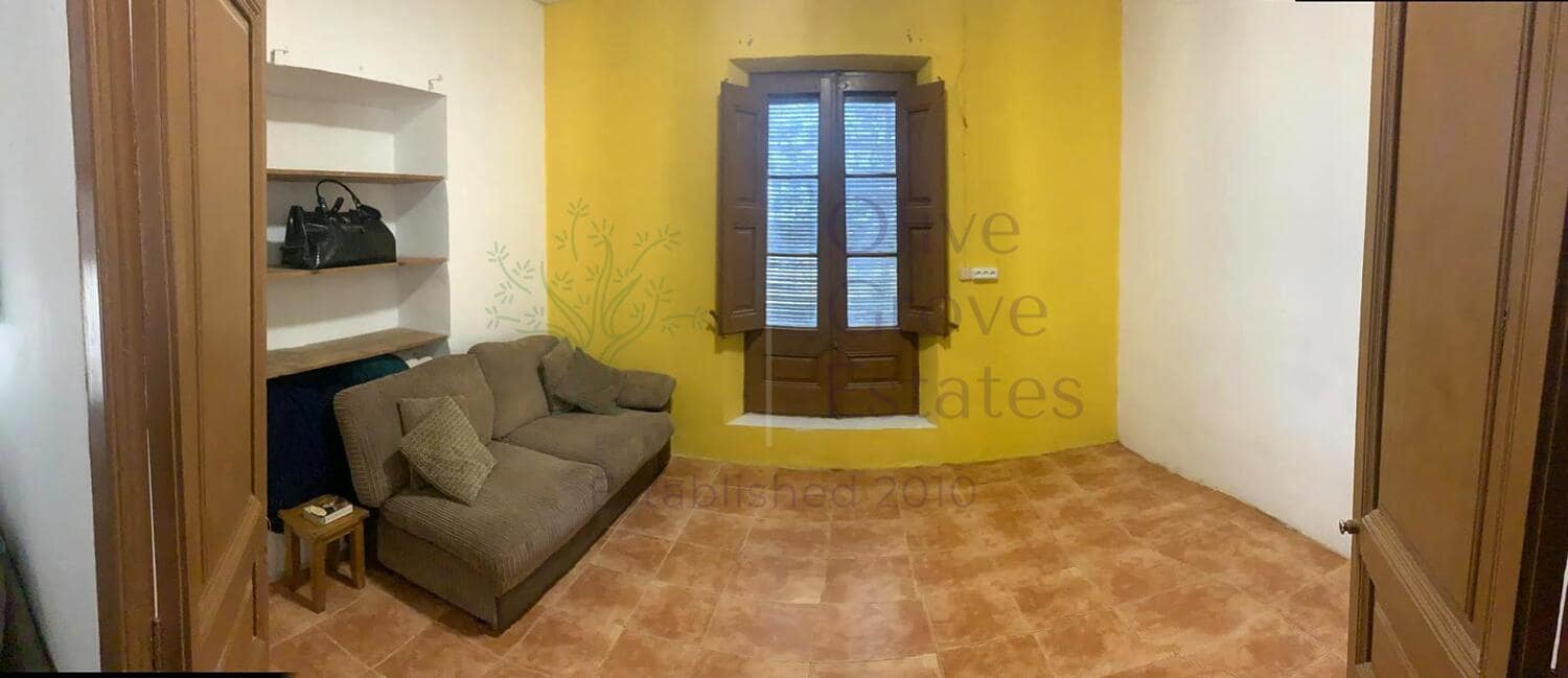 4 soveværelse Villa til salg i Almansa - € 179.950 (Ref: 8420875)