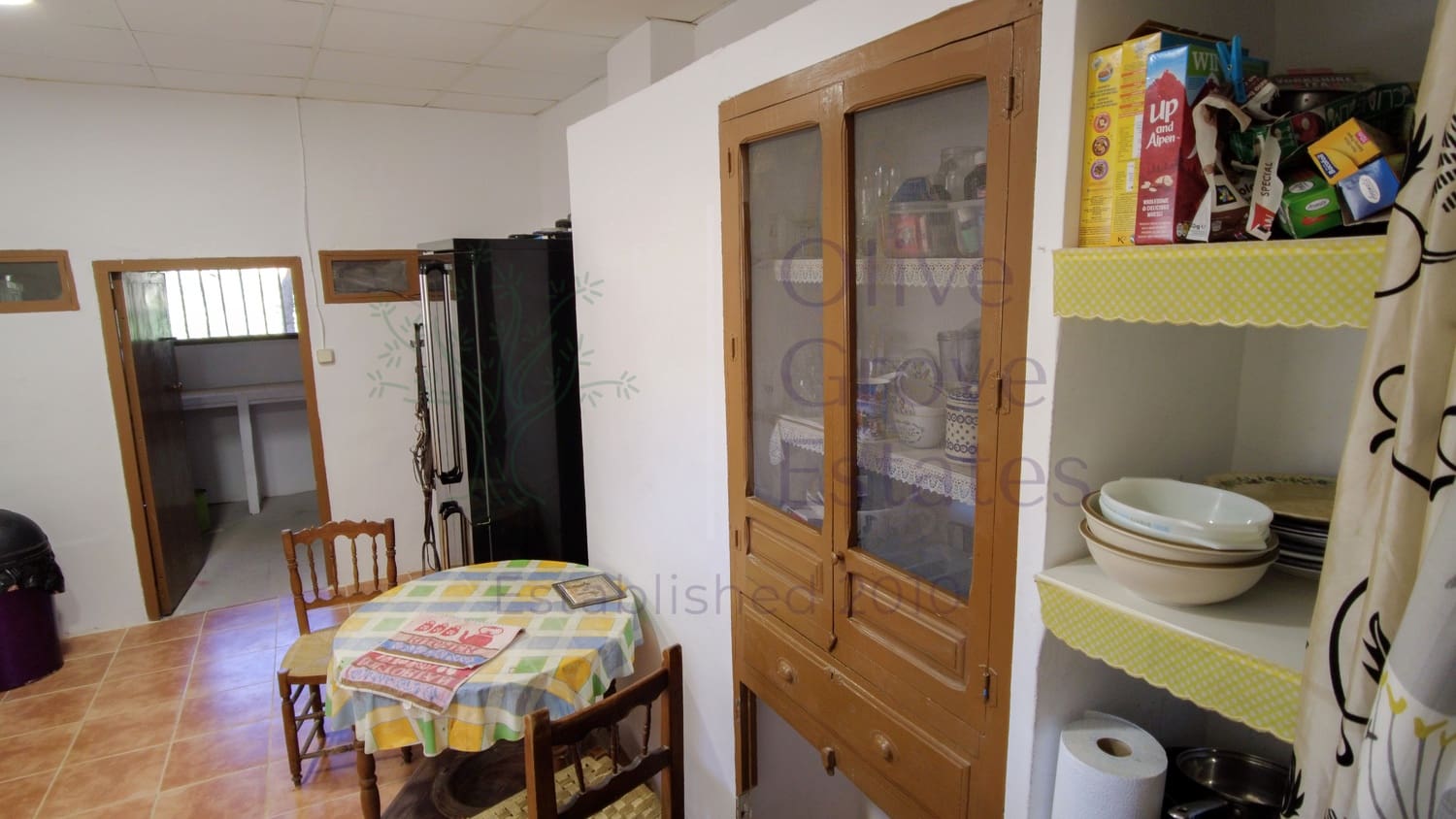 4 soveværelse Villa til salg i Almansa - € 179.950 (Ref: 8420875)