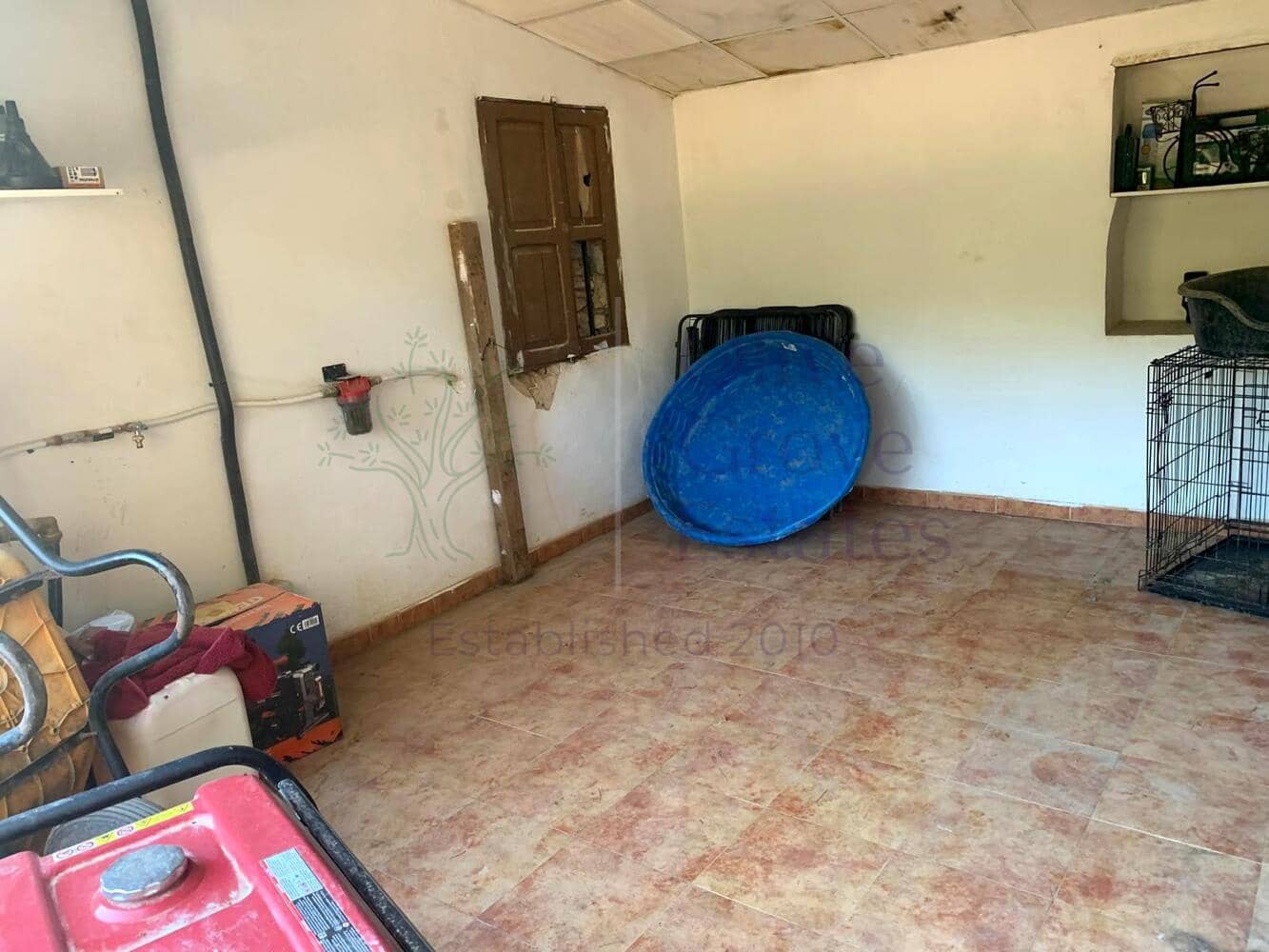 4 soveværelse Villa til salg i Almansa - € 179.950 (Ref: 8420875)