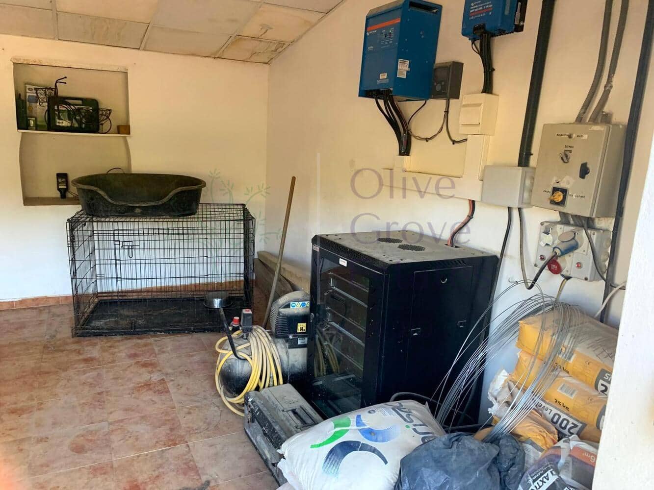 4 soveværelse Villa til salg i Almansa - € 179.950 (Ref: 8420875)