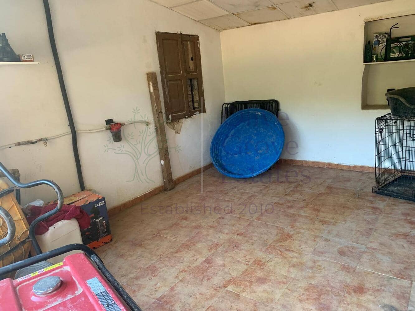 4 soveværelse Villa til salg i Almansa - € 179.950 (Ref: 8420875)