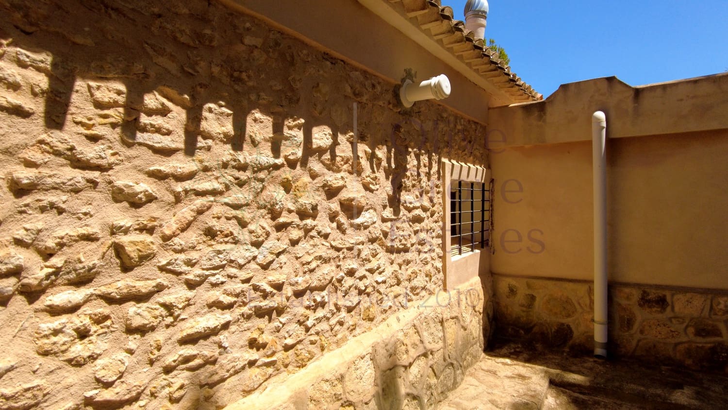 4 soveværelse Villa til salg i Almansa - € 179.950 (Ref: 8420875)