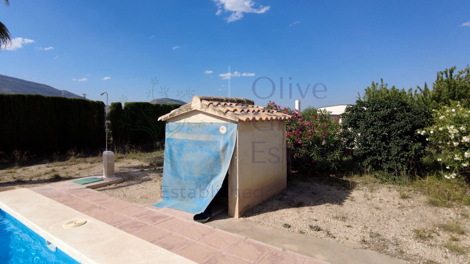 2 soveværelse Villa til salg i Caudete med swimmingpool - € 159.950 (Ref: 8425590)