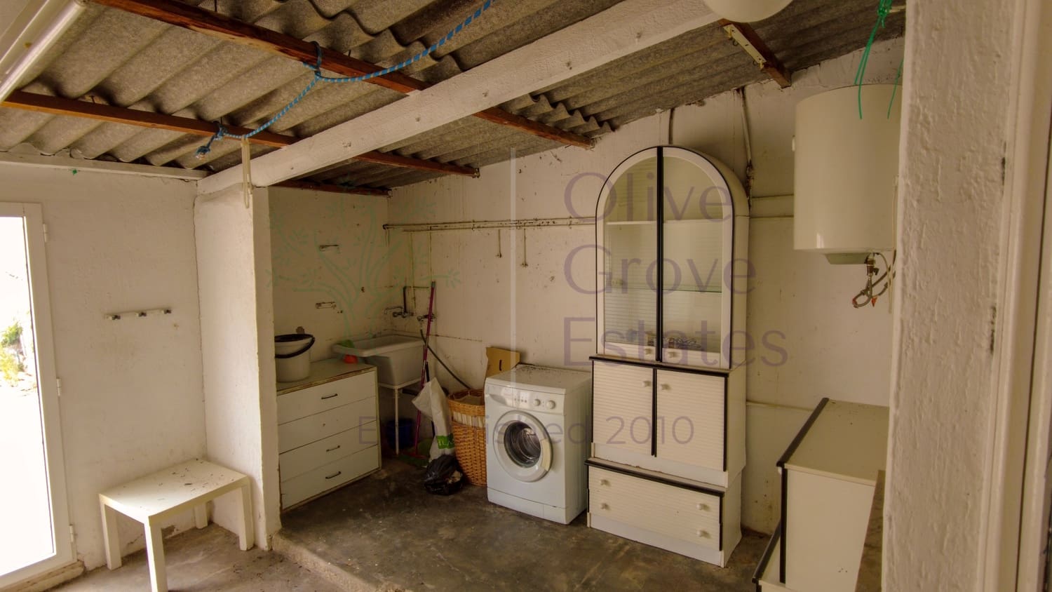 6 bedroom Villa for sale in Monovar / Monover with pool garage - € 449,950 (Ref: 8458981)