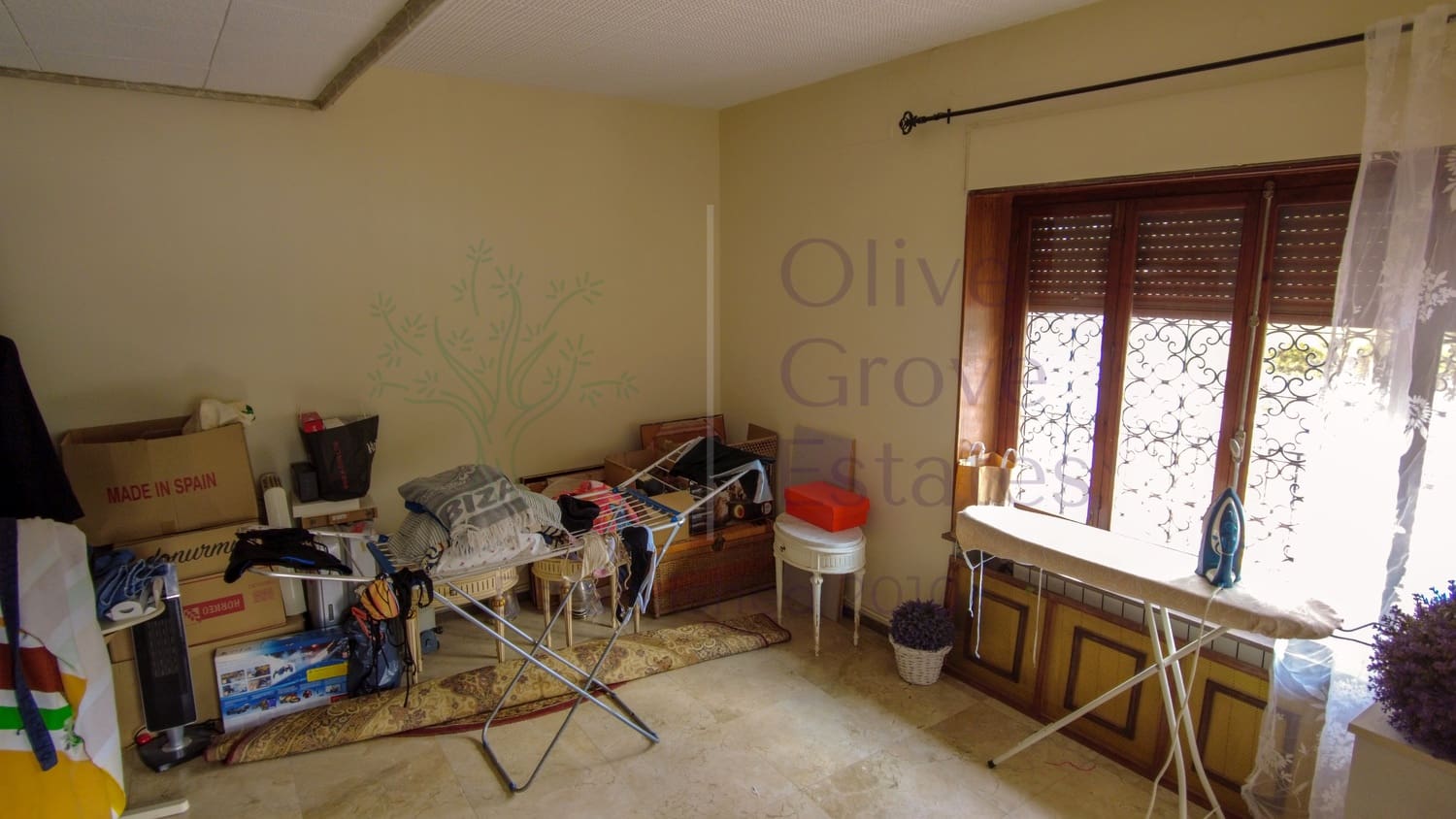 6 bedroom Villa for sale in Monovar / Monover with pool garage - € 449,950 (Ref: 8458981)