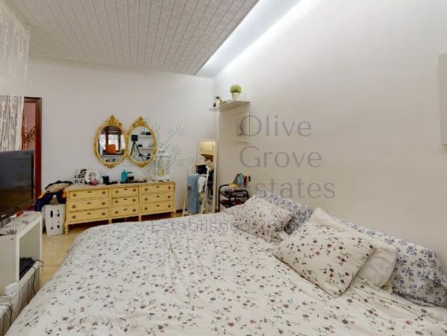 6 bedroom Villa for sale in Monóvar / Monóver with pool garage - € 449,950 (Ref: 8458981)