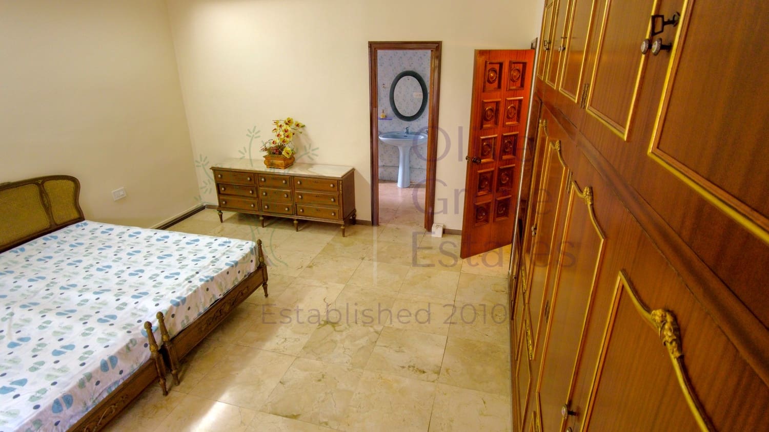 6 bedroom Villa for sale in Monovar / Monover with pool garage - € 449,950 (Ref: 8458981)