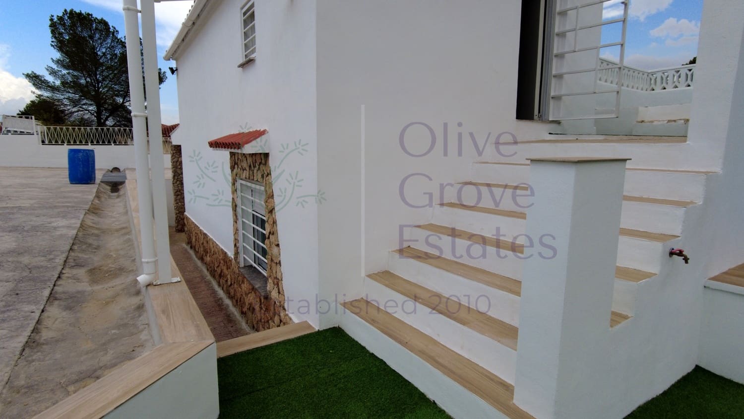 3 soveværelse Villa til salg i Caudete med swimmingpool garage - € 165.000 (Ref: 8506850)