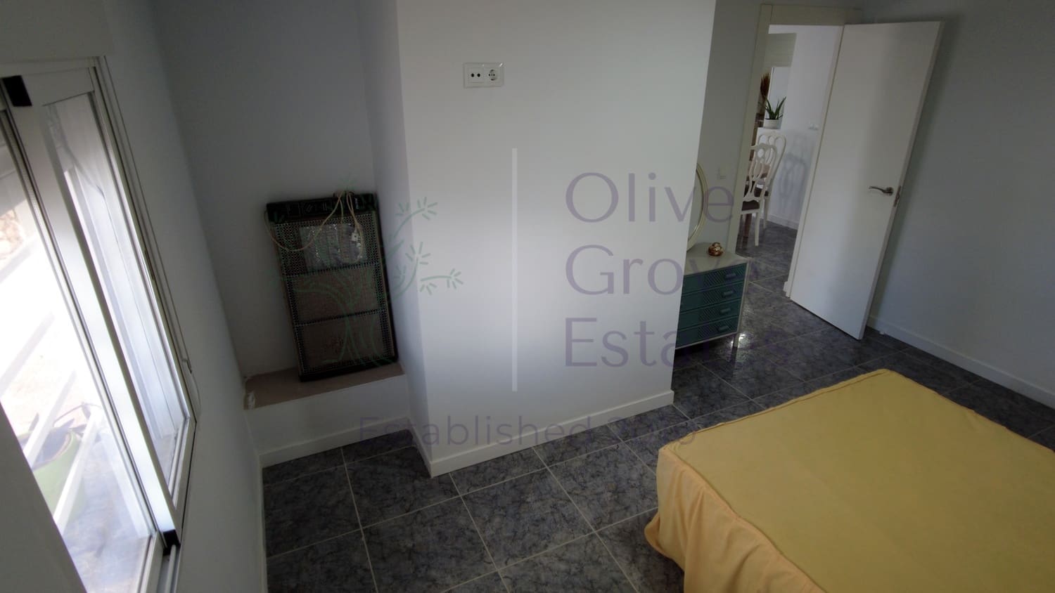 3 soveværelse Villa til salg i Caudete med swimmingpool garage - € 165.000 (Ref: 8506850)