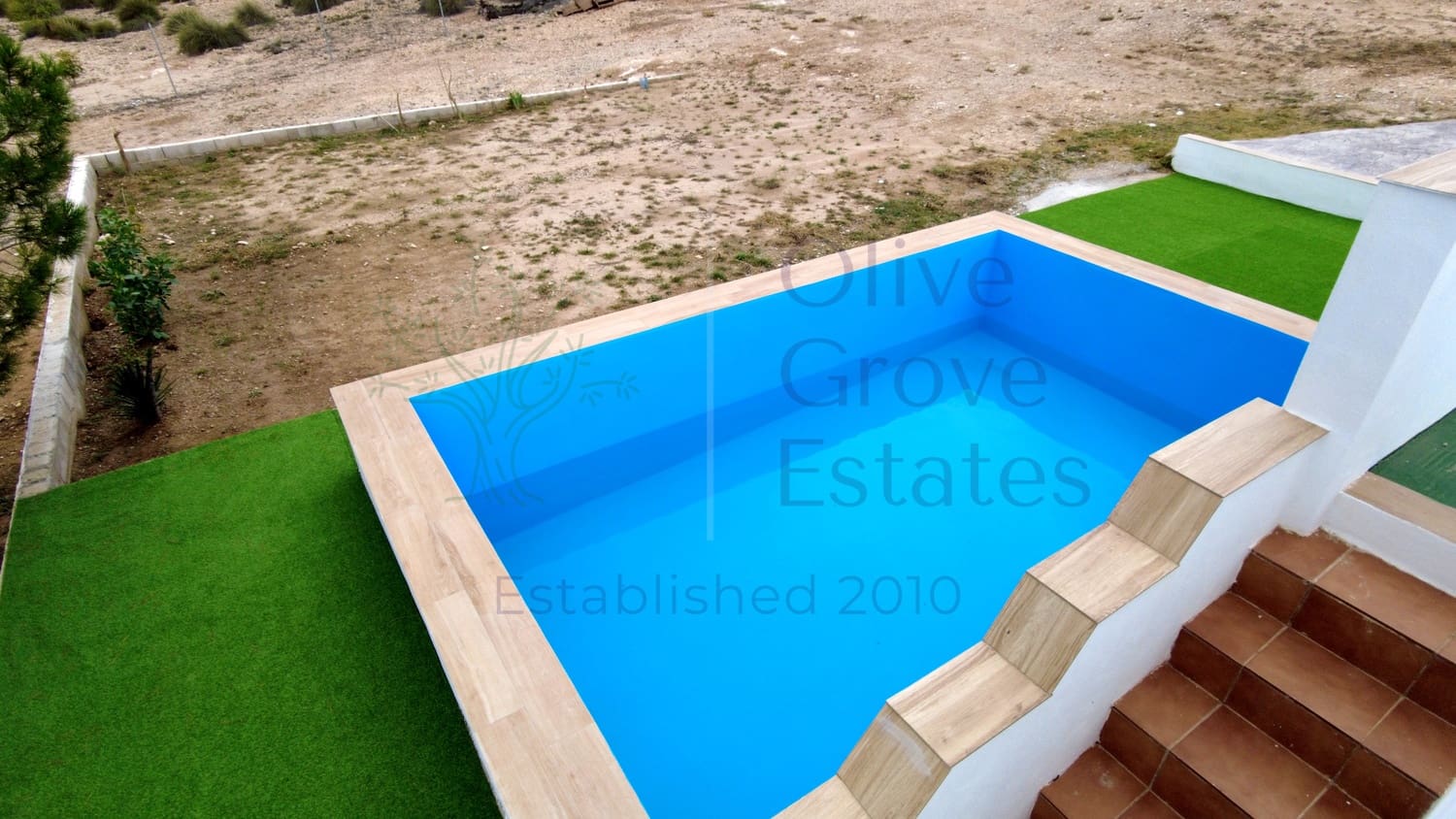 3 soveværelse Villa til salg i Caudete med swimmingpool garage - € 165.000 (Ref: 8506850)