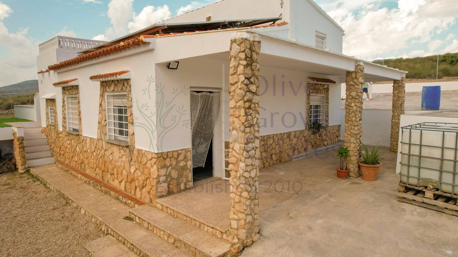 3 soveværelse Villa til salg i Caudete med swimmingpool garage - € 165.000 (Ref: 8506850)