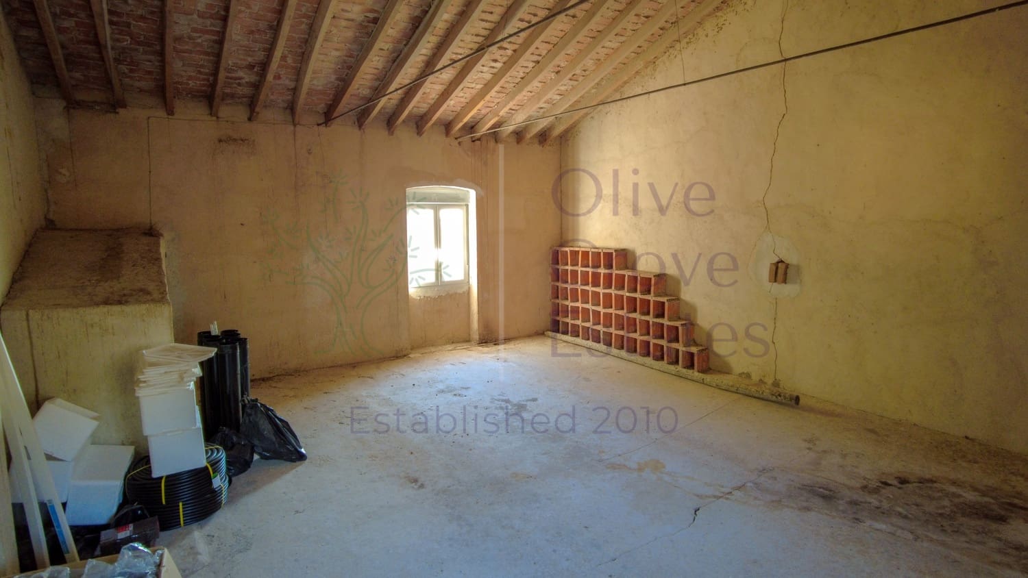 6 chambre Maison de Ville à vendre à Caudete - 449 950 € (Ref: 8669572)