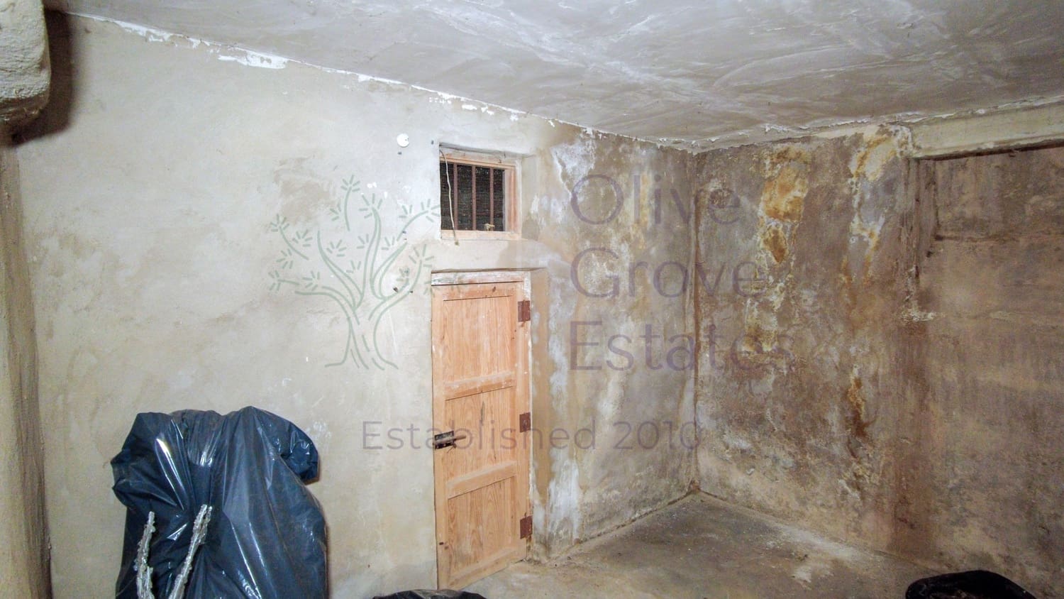 6 chambre Maison de Ville à vendre à Caudete - 449 950 € (Ref: 8669572)