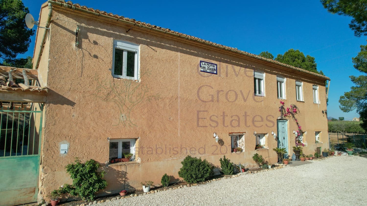 6 chambre Maison de Ville à vendre à Caudete - 449 950 € (Ref: 8669572)