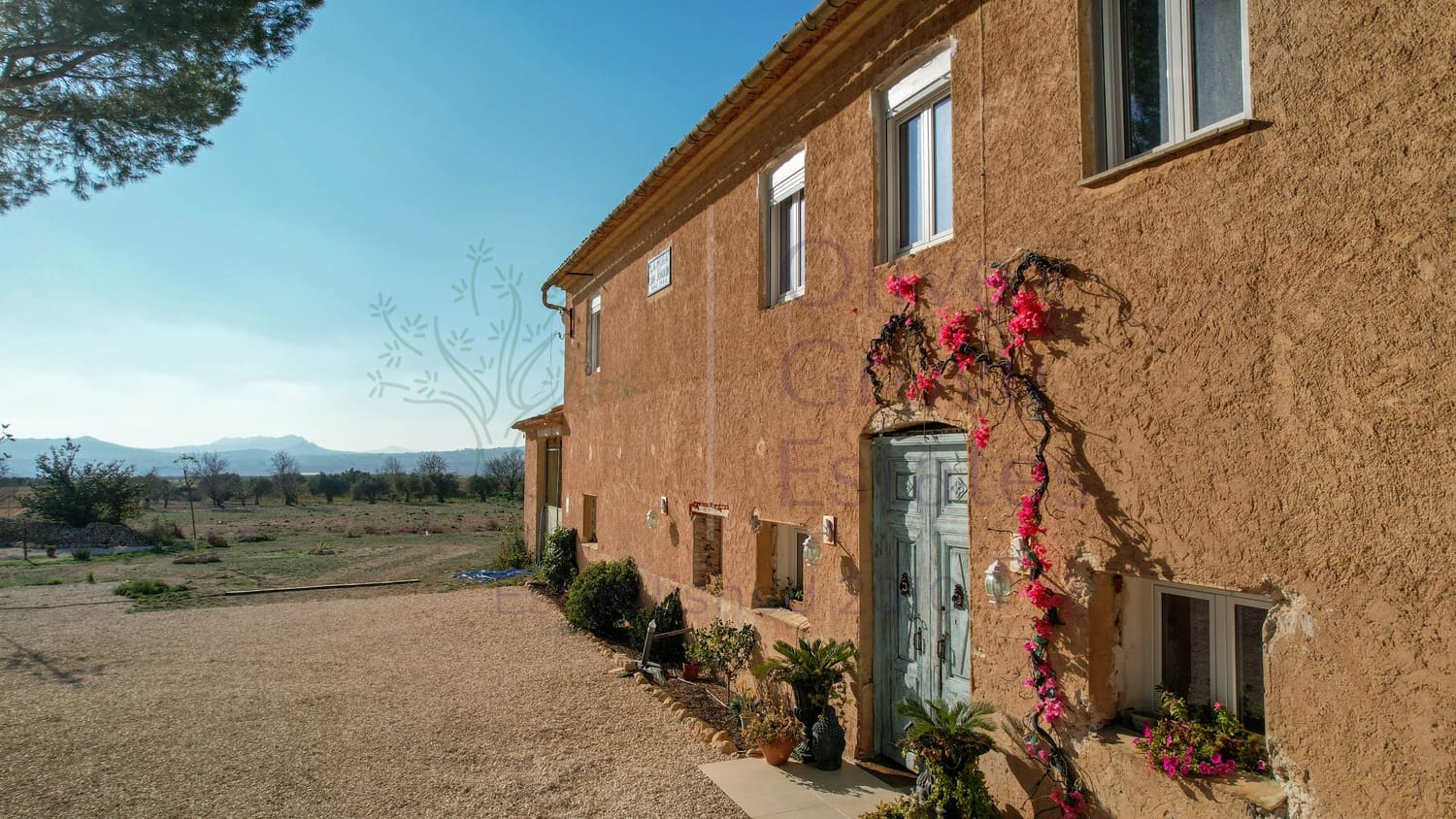 6 chambre Maison de Ville à vendre à Caudete - 449 950 € (Ref: 8669572)