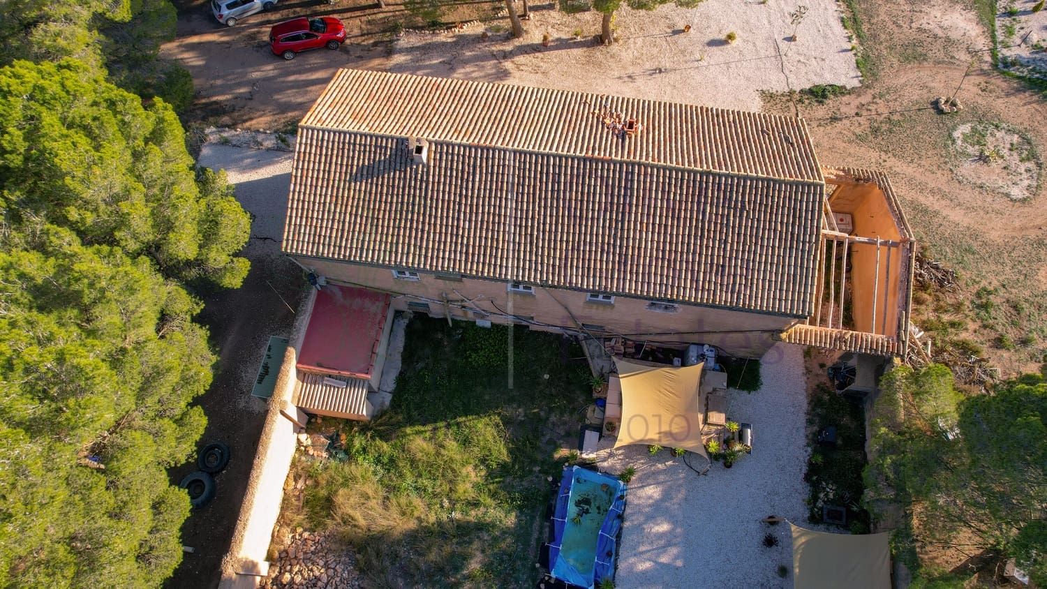 6 chambre Maison de Ville à vendre à Caudete - 449 950 € (Ref: 8669572)