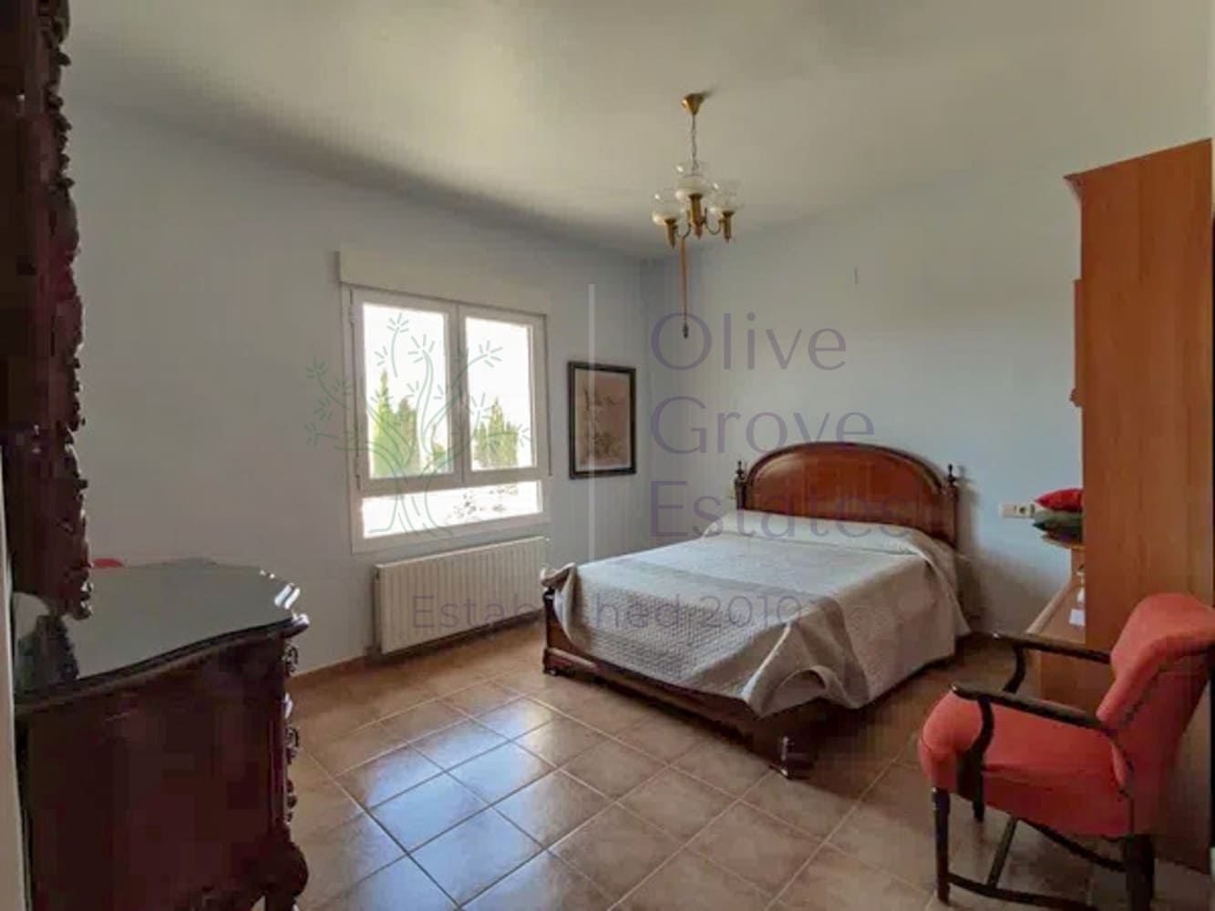 5 bedroom Villa for sale in Yecla with pool - € 359,950 (Ref: 8746207)