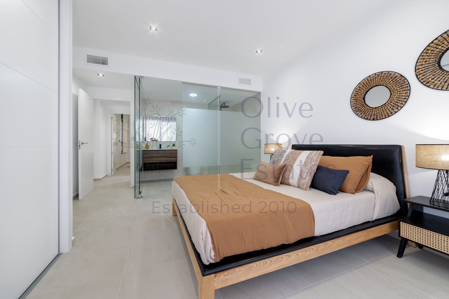 2 soverom Leilighet til salgs i Torrevieja - € 242 000 (Ref: 8806885)