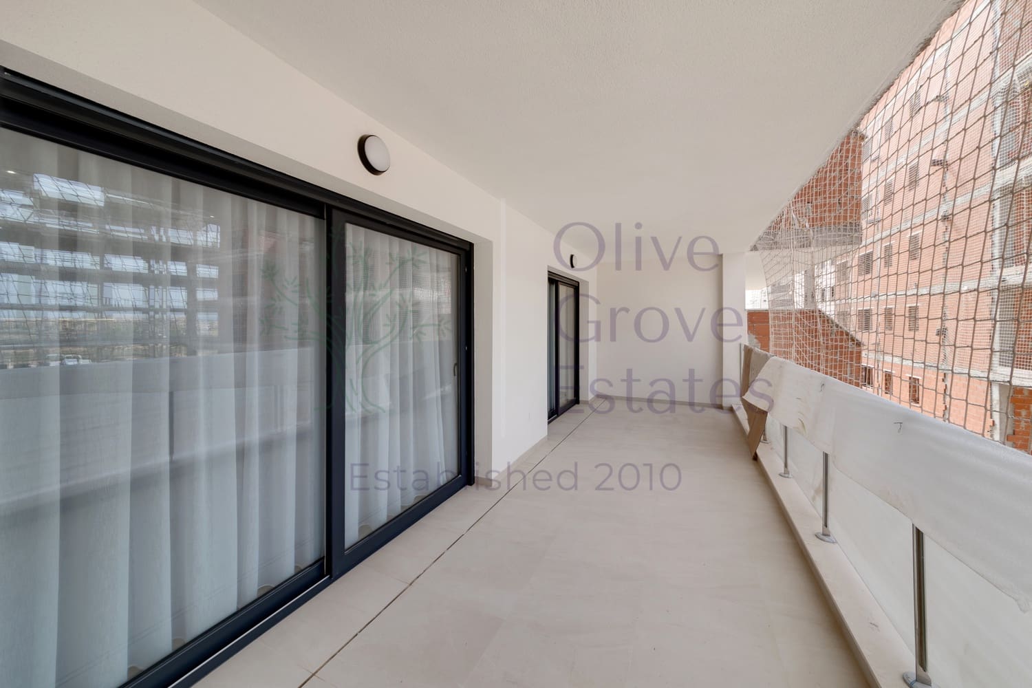 2 soverom Leilighet til salgs i Torrevieja - € 242 000 (Ref: 8806885)