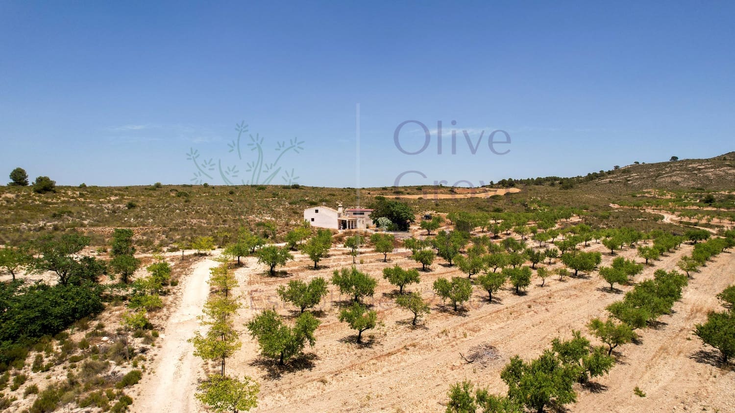 Finca/Casa Rural de 4 habitaciones en Caudete en venta con garaje - 144.950 € (Ref: 8820690)