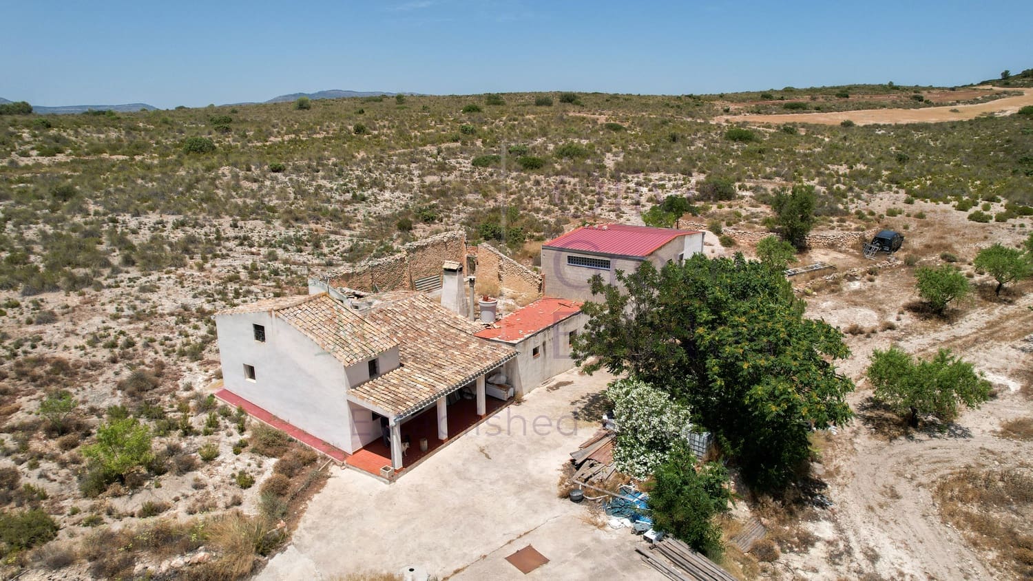 Finca/Casa Rural de 4 habitaciones en Caudete en venta con garaje - 144.950 € (Ref: 8820690)