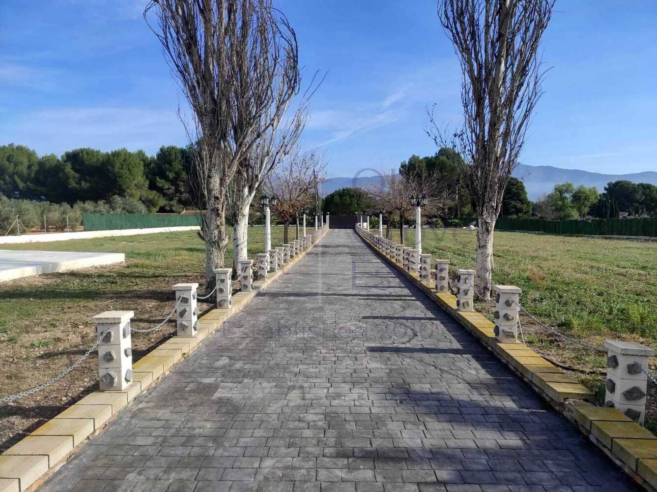 6 sypialnia Willa na sprzedaż w Sax z basenem - 459 000 € (Ref: 8838054)