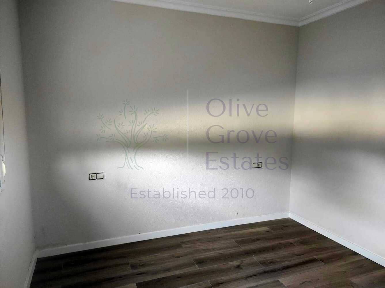 6 sypialnia Willa na sprzedaż w Sax z basenem - 459 000 € (Ref: 8838054)