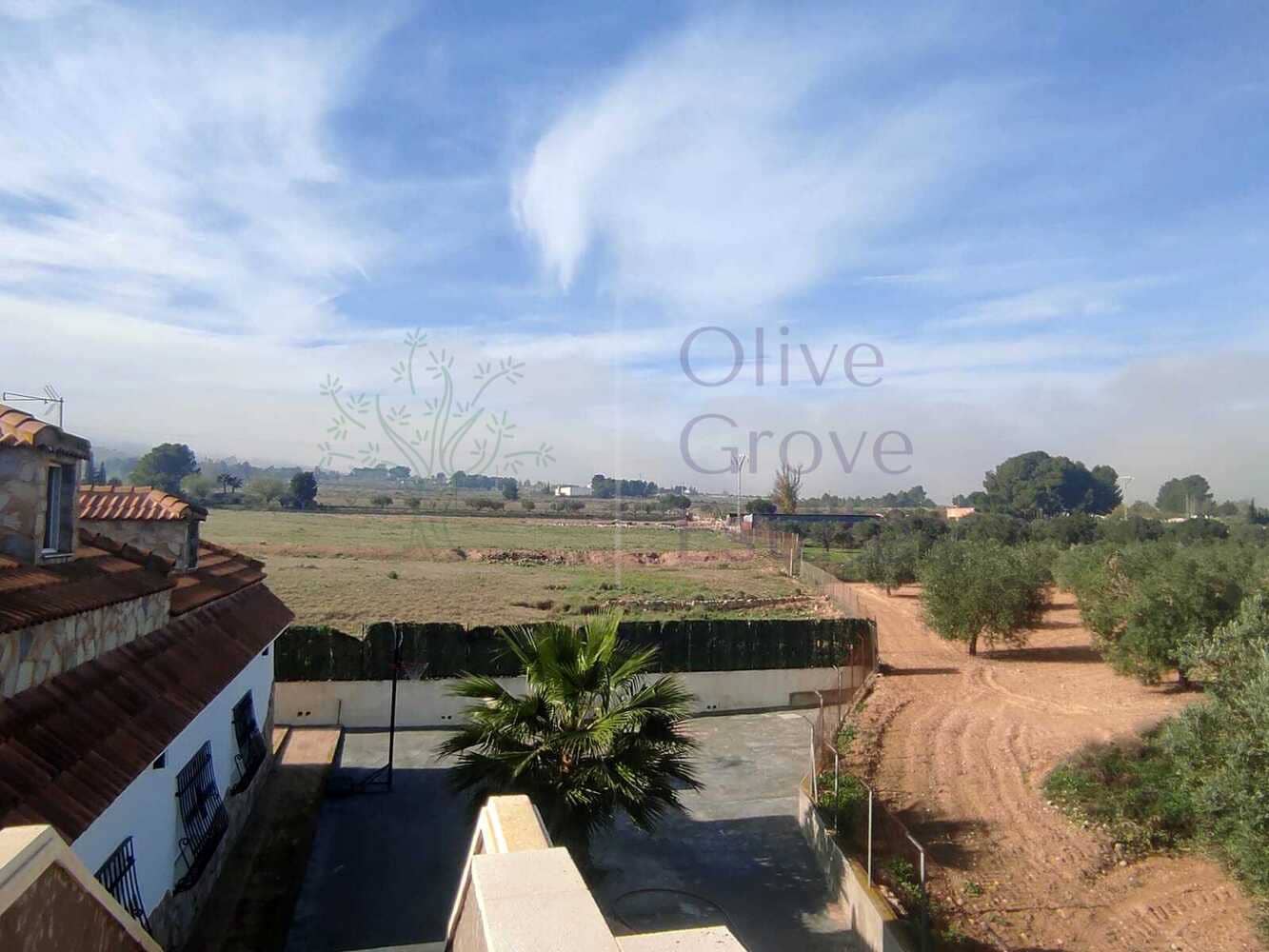 6 sypialnia Willa na sprzedaż w Sax z basenem - 459 000 € (Ref: 8838054)