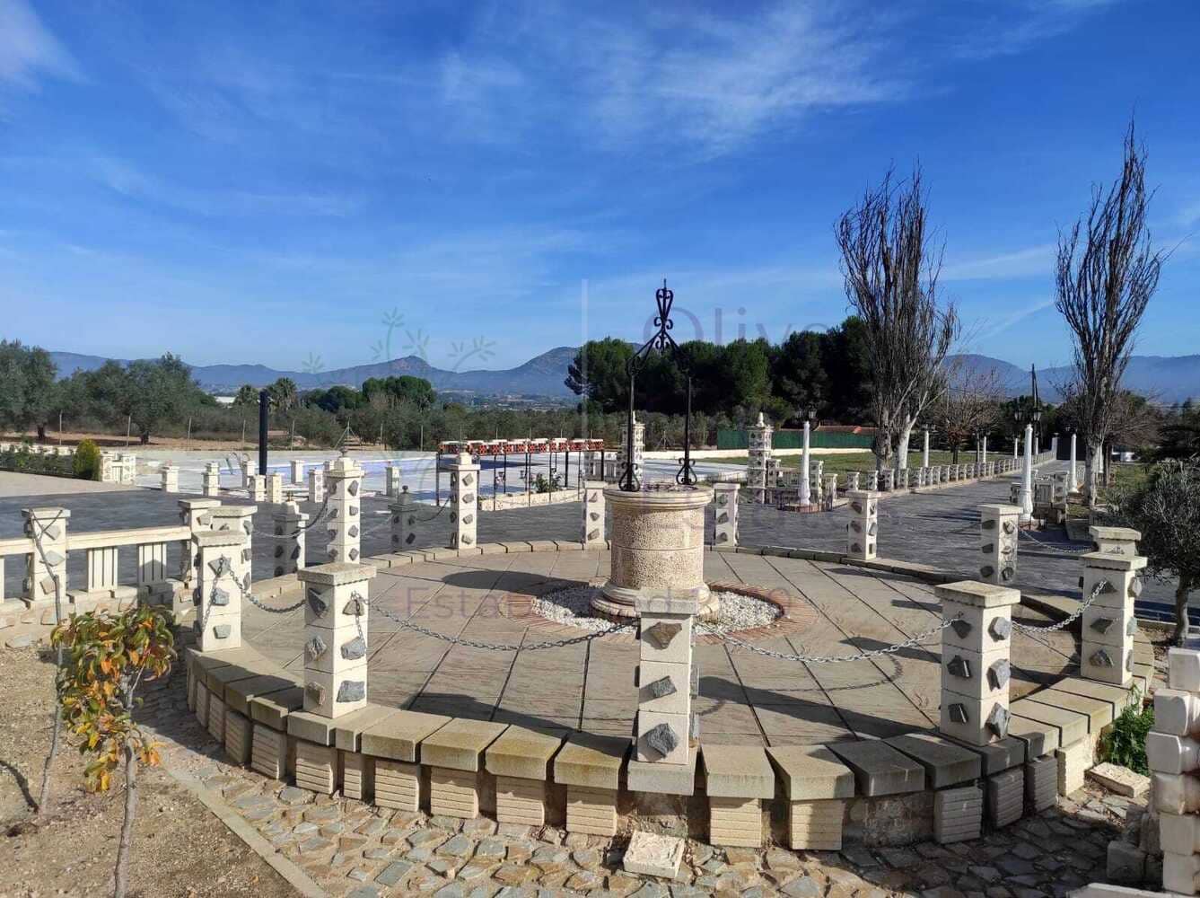 6 sypialnia Willa na sprzedaż w Sax z basenem - 459 000 € (Ref: 8838054)