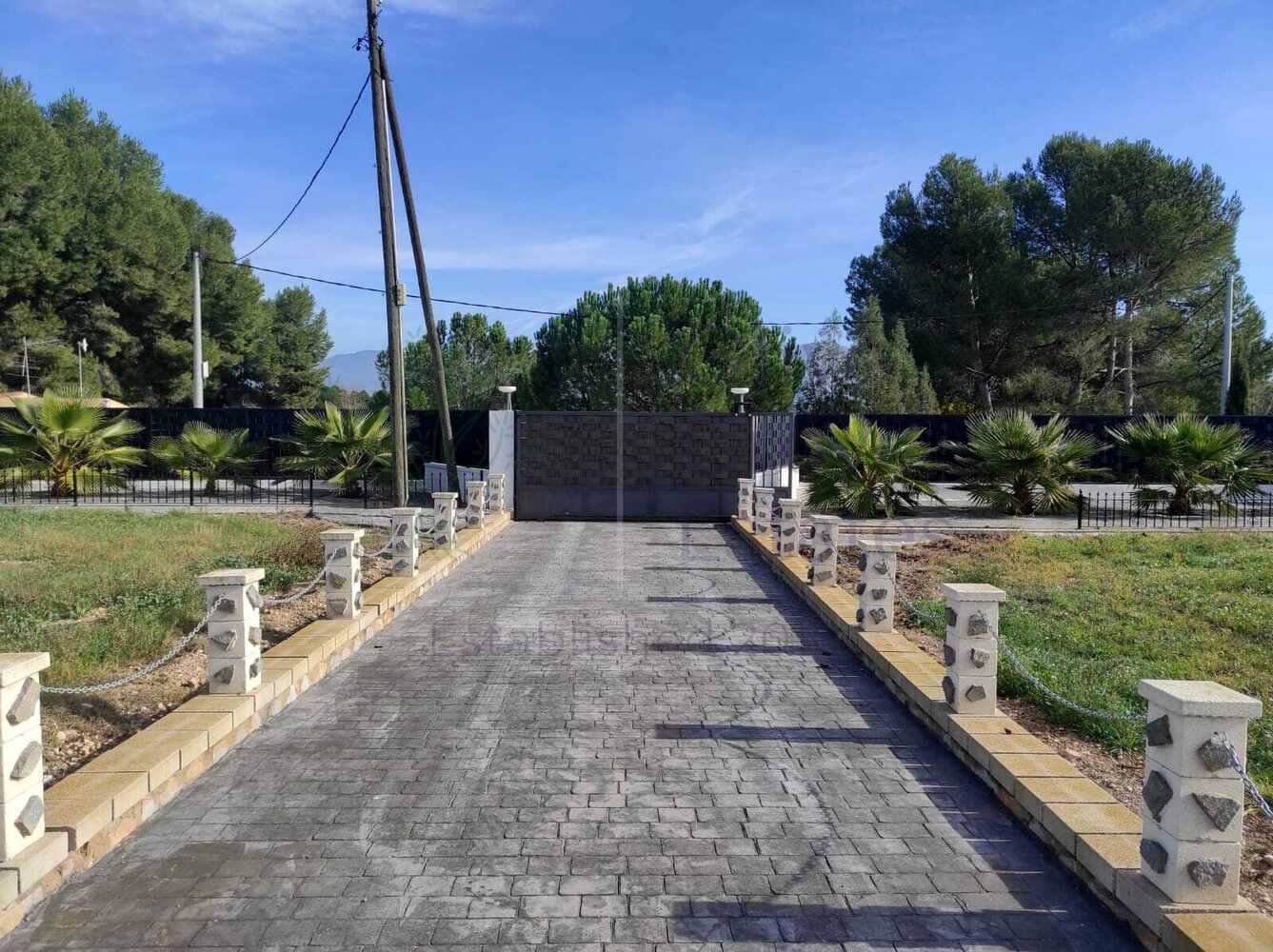 6 sypialnia Willa na sprzedaż w Sax z basenem - 459 000 € (Ref: 8838054)