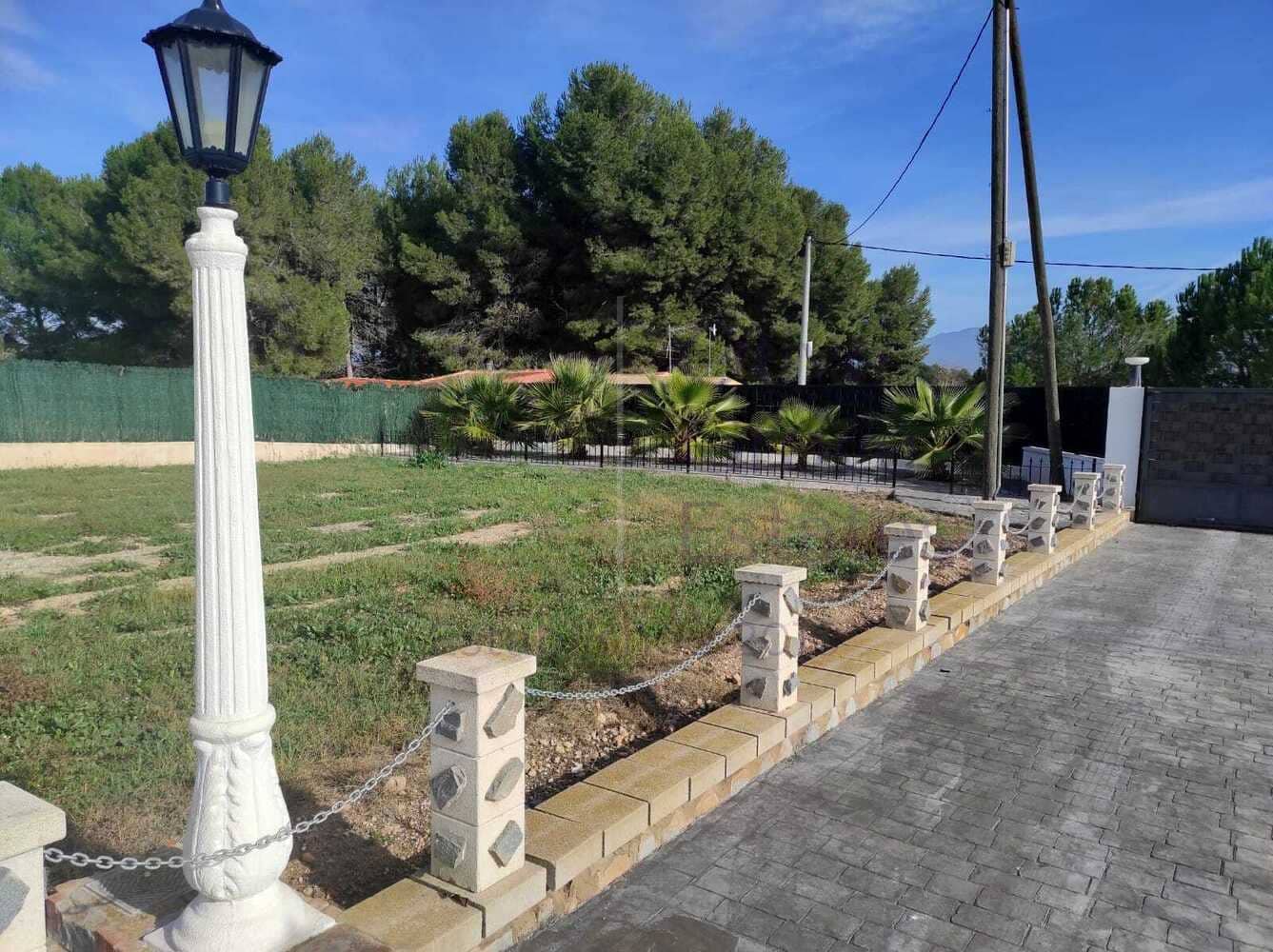 6 sypialnia Willa na sprzedaż w Sax z basenem - 459 000 € (Ref: 8838054)