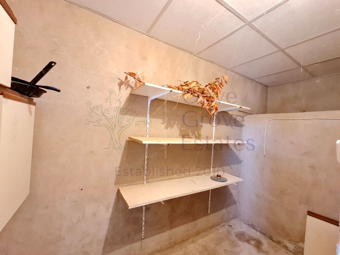 3 bedroom Villa for sale in Pinoso - € 83,950 (Ref: 8840286)