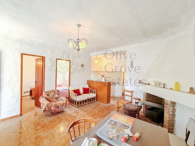 3 bedroom Villa for sale in Pinoso - € 83,950 (Ref: 8840286)