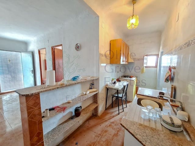 3 bedroom Villa for sale in Pinoso - € 83,950 (Ref: 8840286)