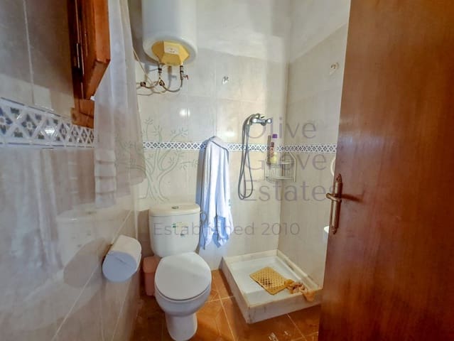 3 bedroom Villa for sale in Pinoso - € 83,950 (Ref: 8840286)