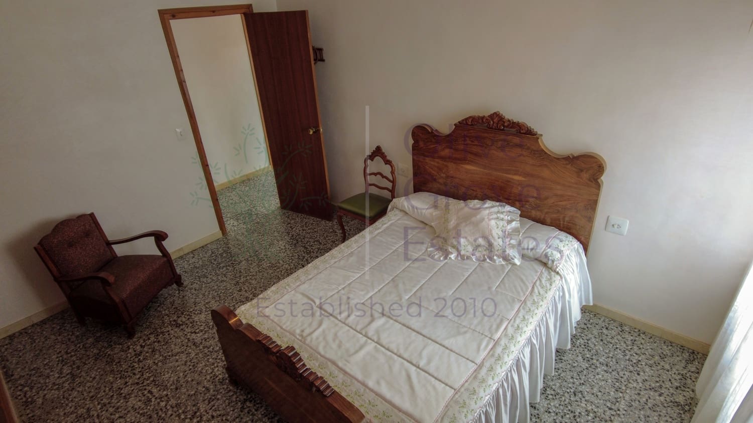 6 bedroom Villa for sale in Monovar / Monover - € 259,950 (Ref: 8840287)