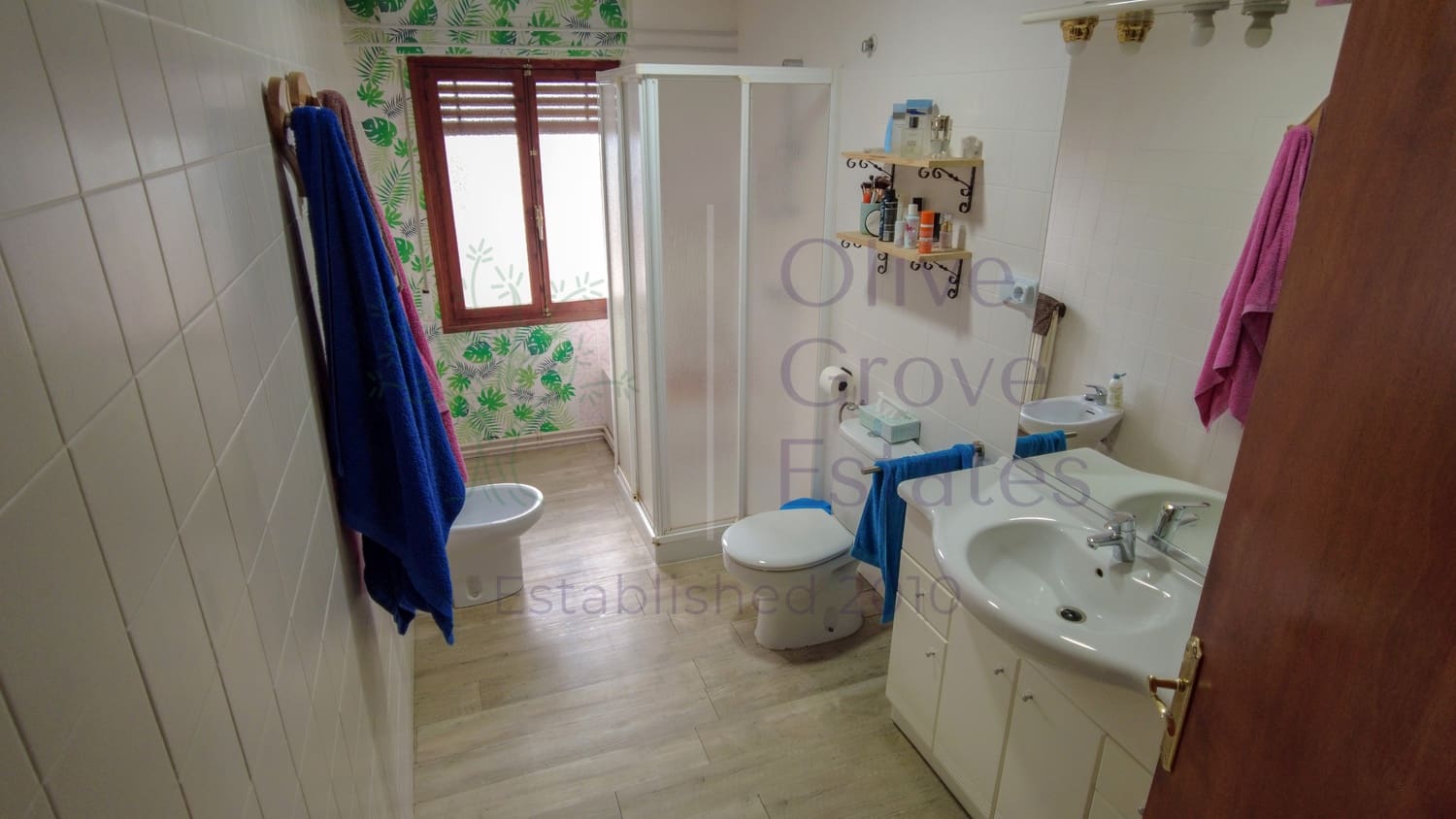 6 bedroom Villa for sale in Monovar / Monover - € 259,950 (Ref: 8840287)