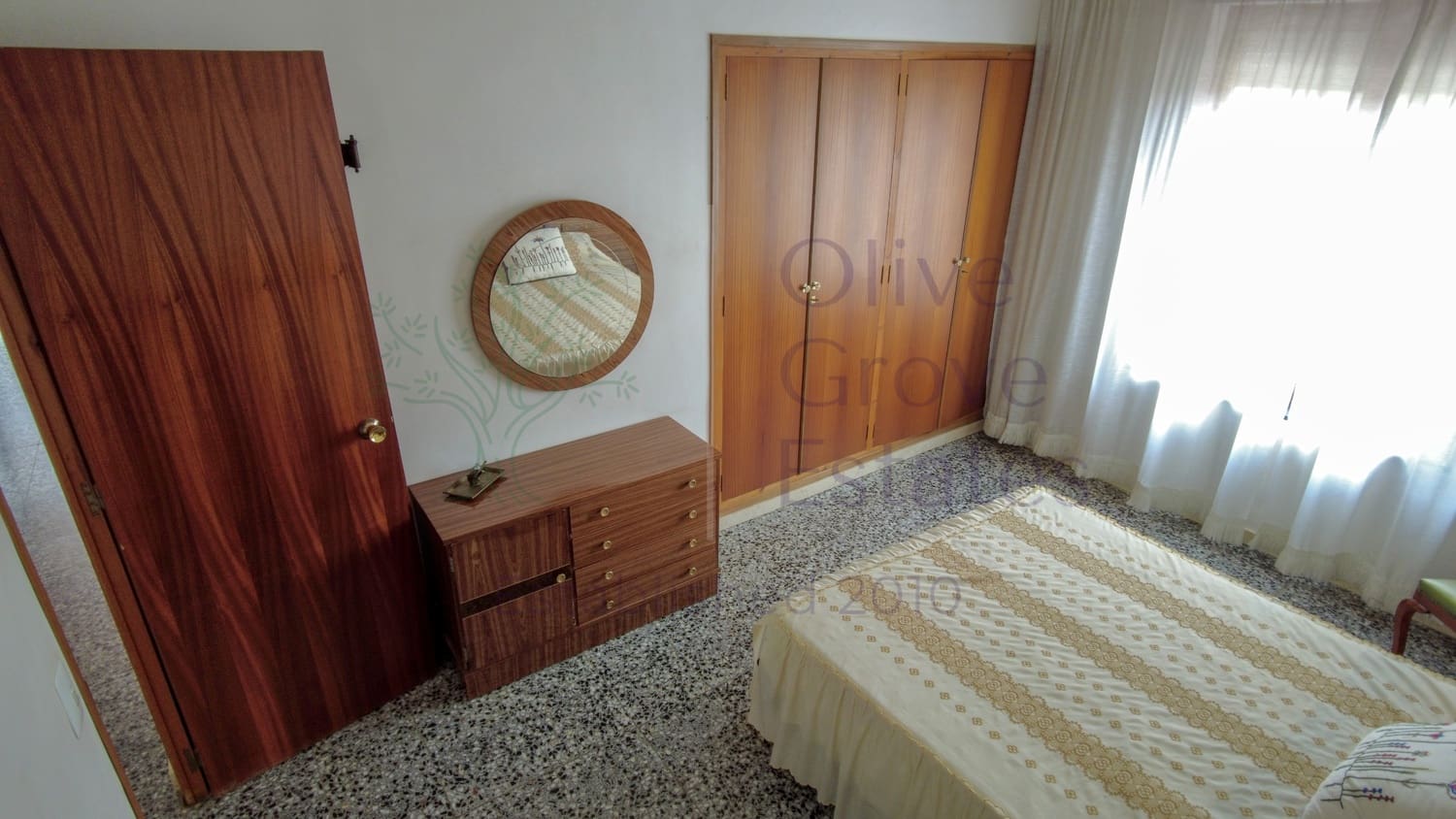 6 bedroom Villa for sale in Monovar / Monover - € 259,950 (Ref: 8840287)