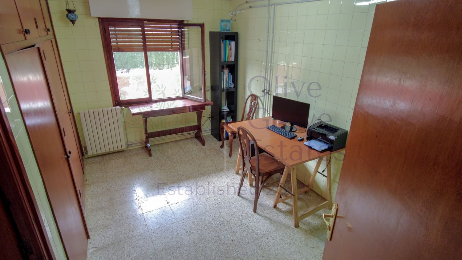 6 bedroom Villa for sale in Monovar / Monover - € 259,950 (Ref: 8840287)