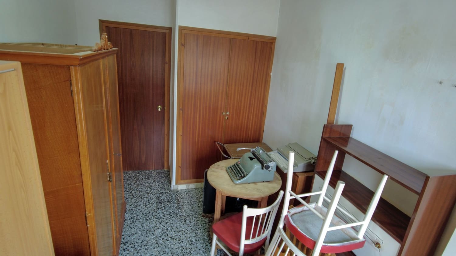 6 bedroom Villa for sale in Monovar / Monover - € 259,950 (Ref: 8840287)