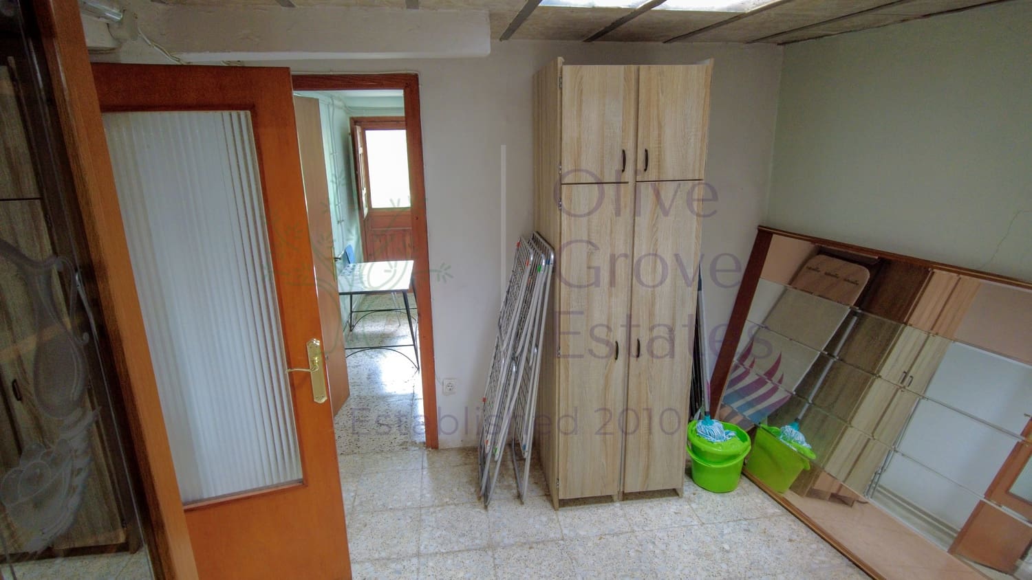 6 bedroom Villa for sale in Monovar / Monover - € 259,950 (Ref: 8840287)