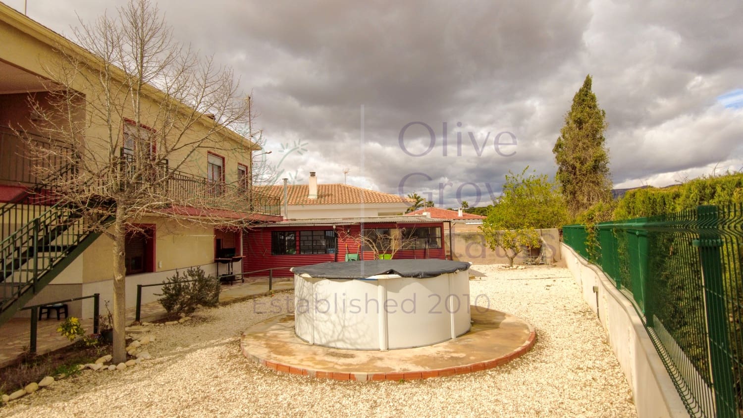 6 bedroom Villa for sale in Monovar / Monover - € 259,950 (Ref: 8840287)